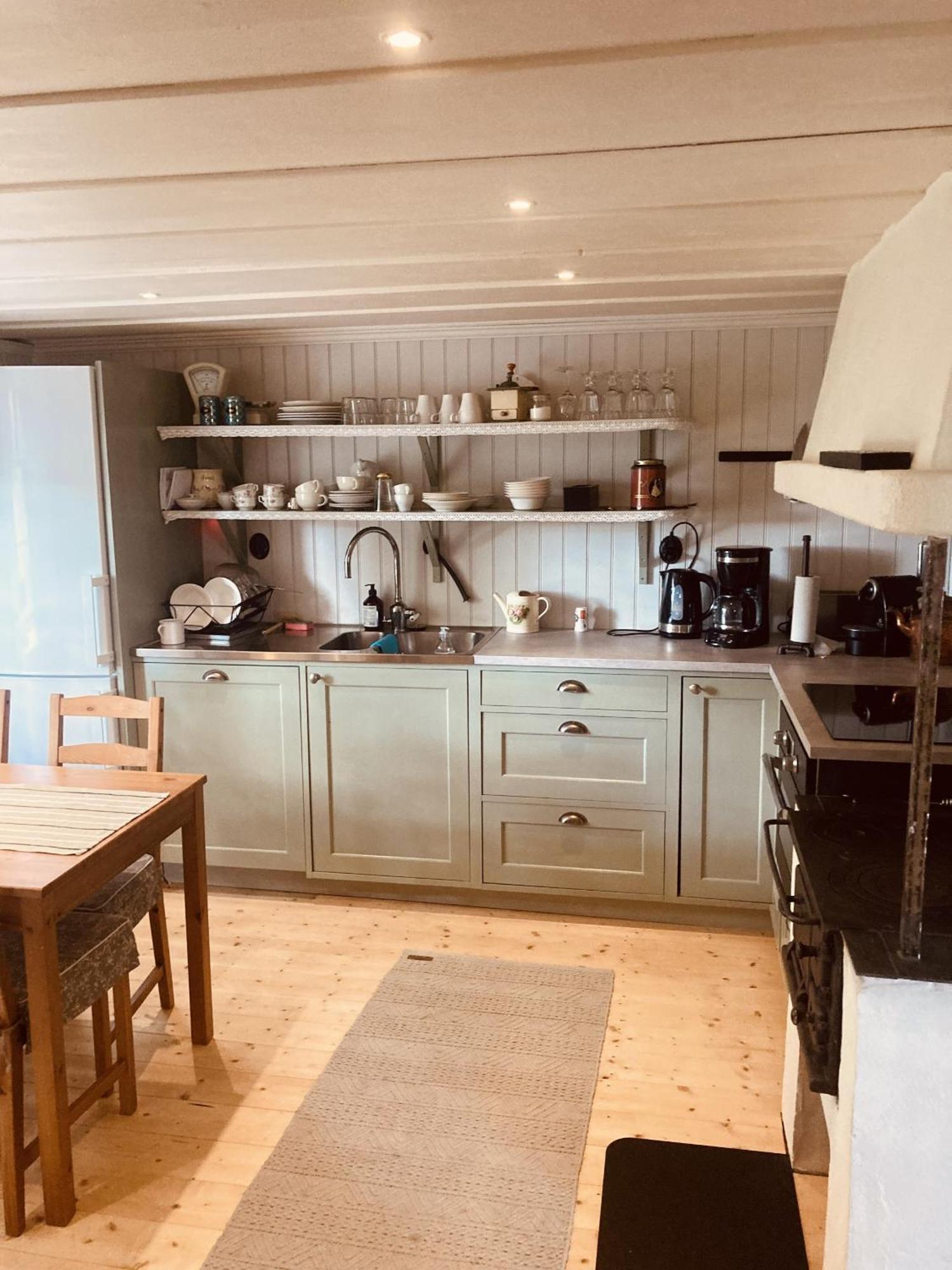 Thorstorps Gard B&B Soderkoping Ngoại thất bức ảnh